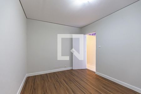 Casa à venda com 80m², 2 quartos e 4 vagasSuite