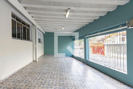 Casa à venda com 80m², 2 quartos e 4 vagasGaragem