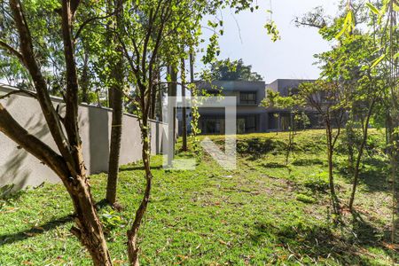 Casa de condomínio à venda com 943m², 4 quartos e 6 vagas Casa de condomínio à venda com 943m², 4 quartos e 6 vagasJardim