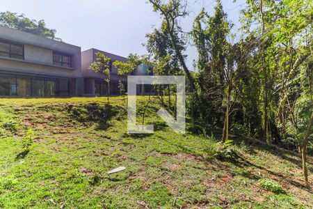 Casa de condomínio à venda com 943m², 4 quartos e 6 vagas Casa de condomínio à venda com 943m², 4 quartos e 6 vagasJardim