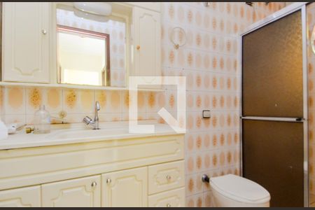 Casa à venda com 380m², 8 quartos e 6 vagasBanheiro