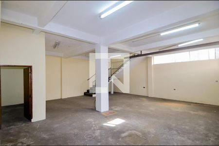 Casa à venda com 380m², 8 quartos e 6 vagasQuintal 