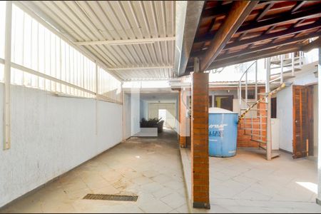 Casa à venda com 380m², 8 quartos e 6 vagasQuintal 
