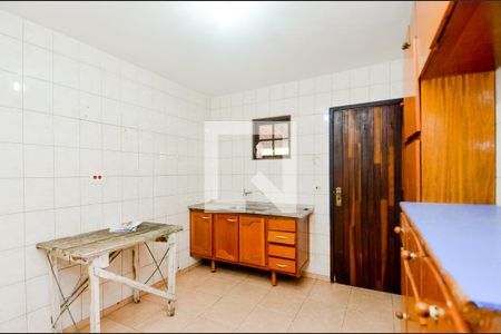 Casa à venda com 380m², 8 quartos e 6 vagasCozinha - Casa 2