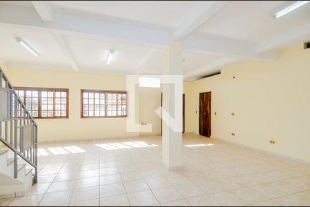 Casa à venda com 380m², 8 quartos e 6 vagasSalão 