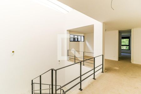 Casa de condomínio à venda com 850m², 4 quartos e 6 vagasHall Quartos