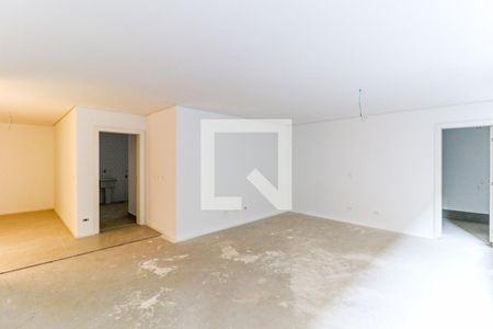 Casa de condomínio à venda com 850m², 4 quartos e 6 vagasAcademia