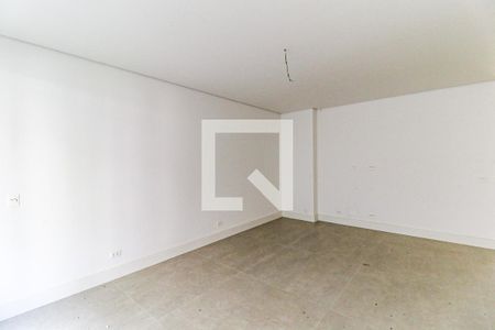 Sala de casa de condomínio à venda com 4 quartos, 850m² em Chácara Santo Antônio, São Paulo