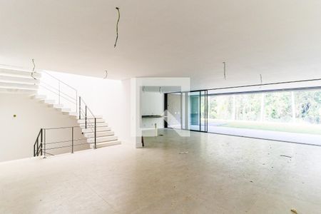 Sala de casa de condomínio à venda com 4 quartos, 850m² em Chácara Santo Antônio, São Paulo