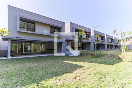 Casa de condomínio à venda com 838m², 4 quartos e 6 vagas Casa de condomínio à venda com 838m², 4 quartos e 6 vagasJardim
