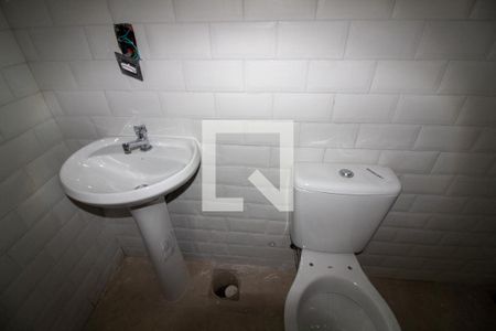 Casa à venda com 849m², 4 quartos e 6 vagasBanheiro de serviço