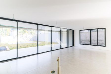 Casa de condomínio à venda com 845m², 4 quartos e 6 vagasCozinha
