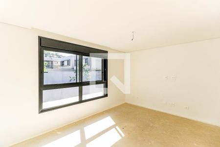 Casa de condomínio à venda com 828m², 4 quartos e 6 vagas Casa de condomínio à venda com 828m², 4 quartos e 6 vagasSuíte 3