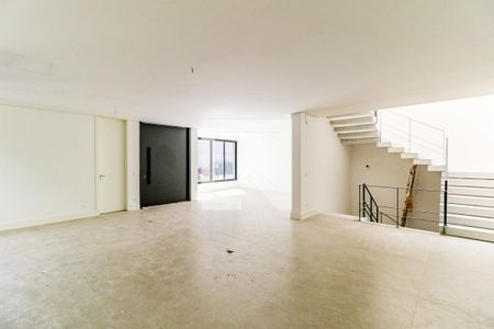 Sala de casa de condomínio à venda com 4 quartos, 828m² em Chácara Santo Antônio, São Paulo