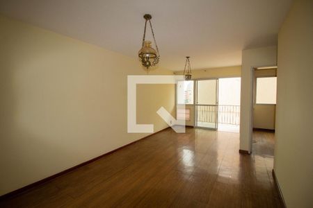 Sala de apartamento para alugar com 2 quartos, 80m² em Vila Isabel, Rio de Janeiro