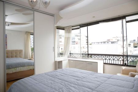 Quarto 1 Suíte de apartamento para alugar com 3 quartos, 81m² em Jardim Botânico, Porto Alegre