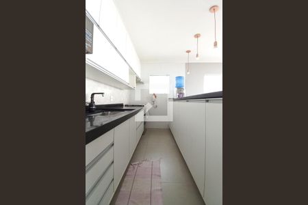 Casa à venda com 200m², 3 quartos e 5 vagasCozinha 