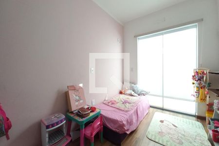 Casa à venda com 200m², 3 quartos e 5 vagasQuarto 2