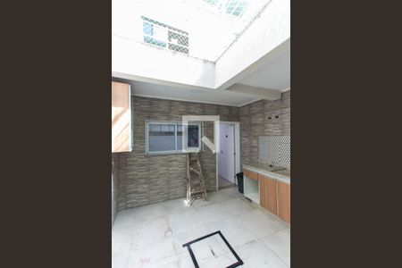 Casa à venda com 120m², 3 quartos e 1 vagaÁrea de Serviço