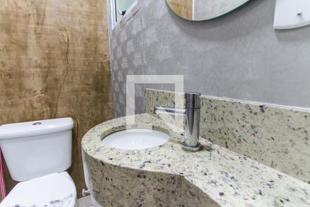 Lavabo   de casa à venda com 3 quartos, 120m² em Vila Gustavo, São Paulo
