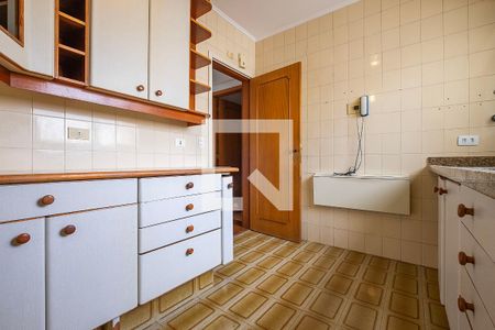Apartamento à venda com 140m², 3 quartos e 2 vagasCozinha