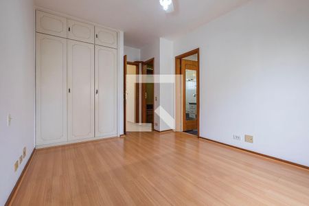 Suíte de apartamento à venda com 3 quartos, 140m² em Paraíso, São Paulo