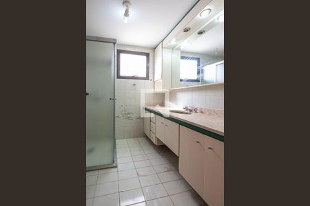 Apartamento à venda com 140m², 3 quartos e 2 vagasQuarto 3 - Banheiro