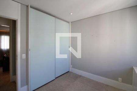 Apartamento à venda com 95m², 3 quartos e 1 vagaQuarto 2 - Armários