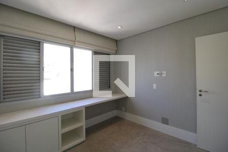 Apartamento à venda com 95m², 3 quartos e 1 vagaQuarto 2 