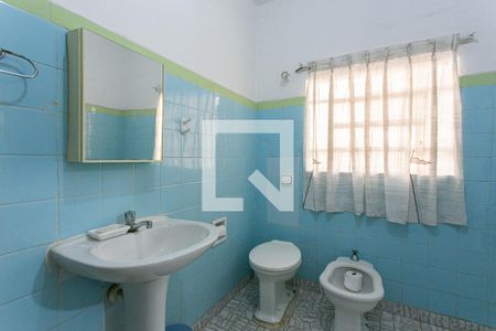 Casa 1 - Banheiro de casa à venda com 4 quartos, 188m² em Vila Carrao, São Paulo