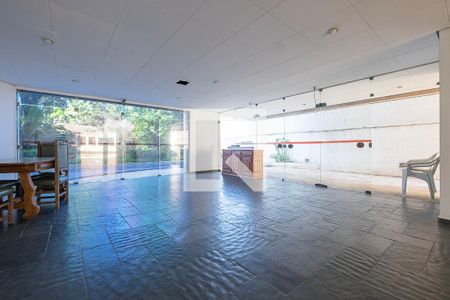 Apartamento à venda com 121m², 3 quartos e 1 vaga Apartamento à venda com 121m², 3 quartos e 1 vagaSalão de Festas