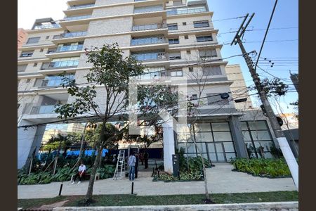 Apartamento para alugar com 81m², 2 quartos e 1 vaga Apartamento para alugar com 81m², 2 quartos e 1 vagaFachada