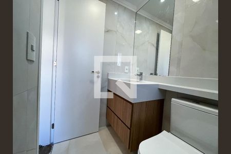 Apartamento para alugar com 81m², 2 quartos e 1 vaga Apartamento para alugar com 81m², 2 quartos e 1 vagaBanheiro da Suíte 2