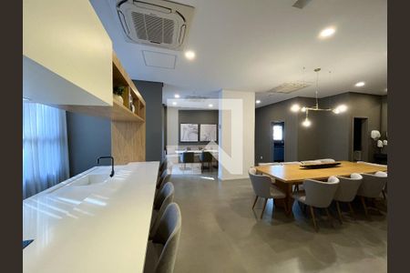 Apartamento para alugar com 81m², 2 quartos e 1 vaga Apartamento para alugar com 81m², 2 quartos e 1 vagaÁrea comum