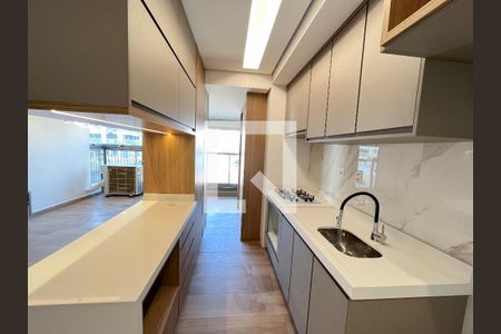 Apartamento para alugar com 81m², 2 quartos e 1 vaga Apartamento para alugar com 81m², 2 quartos e 1 vagaCozinha