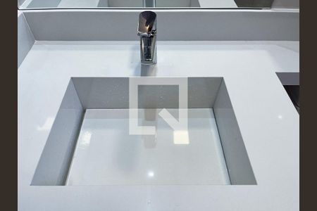 Apartamento para alugar com 81m², 2 quartos e 1 vaga Apartamento para alugar com 81m², 2 quartos e 1 vagaBanheiro da Suíte 2