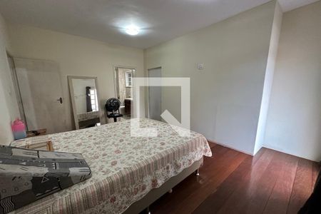 Casa à venda com 395m², 5 quartos e 2 vagas Casa à venda com 395m², 5 quartos e 2 vagasSuíte 1