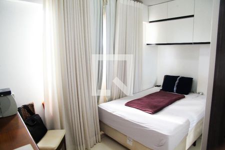 Quarto 1 de apartamento para alugar com 2 quartos, 58m² em Samambaia Norte (samambaia), Brasília
