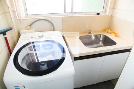 Área de serviço de apartamento para alugar com 2 quartos, 58m² em Samambaia Norte (samambaia), Brasília