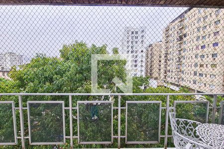 Apartamento à venda com 107m², 3 quartos e 2 vagasQuarto vista 