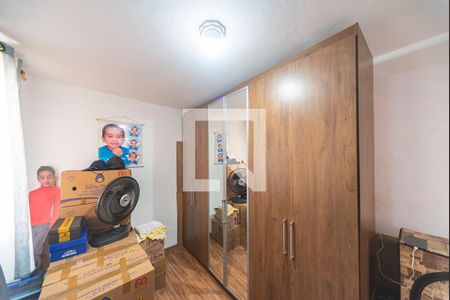 Quarto 2 de apartamento para alugar com 2 quartos, 52m² em Jardim Alvorada, Santo André