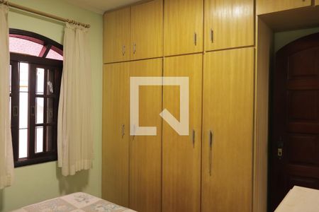 Casa à venda com 150m², 3 quartos e 2 vagasQuarto 1