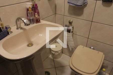 Casa à venda com 150m², 3 quartos e 2 vagasBanheiro da Suíte