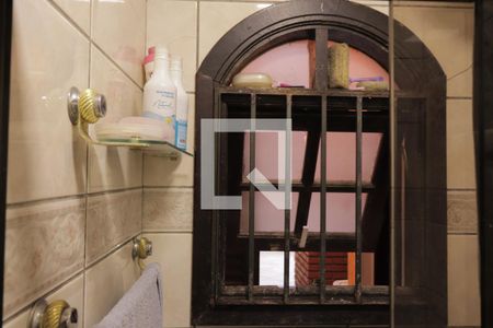 Casa à venda com 150m², 3 quartos e 2 vagasBanheiro da Suíte