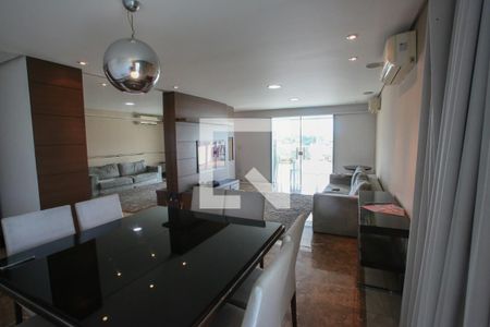 Sala de apartamento à venda com 3 quartos, 397m² em Tanque, Rio de Janeiro