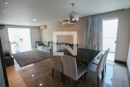 Sala de apartamento à venda com 3 quartos, 397m² em Tanque, Rio de Janeiro