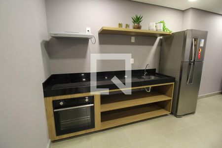 Apartamento para alugar com 28m², 1 quarto e sem vagaÁrea comum - Salão de festas