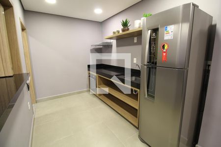 Apartamento para alugar com 28m², 1 quarto e sem vagaÁrea comum - Salão de festas