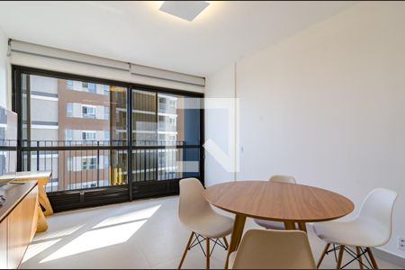 Sala de apartamento para alugar com 2 quartos, 63m² em Sumarezinho, São Paulo