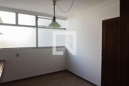 Apartamento à venda com 367m², 5 quartos e 3 vagas Apartamento à venda com 367m², 5 quartos e 3 vagasCozinha